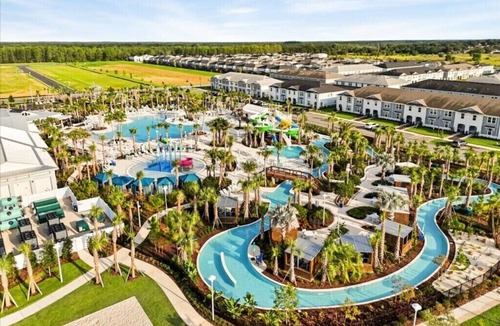 Clermont House | 10 BD/8 BA/Windsor Cay (16239 CC)