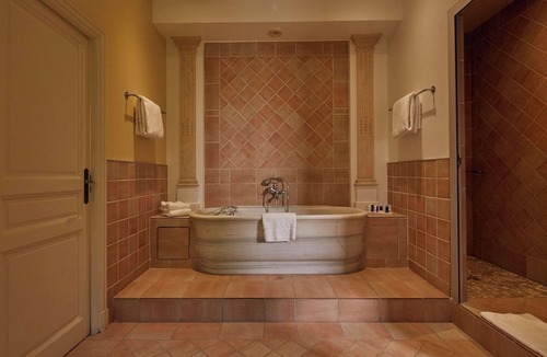 Chambery Other | 10 mins de Chambéry ! Chateau, Piscine, Fitness
