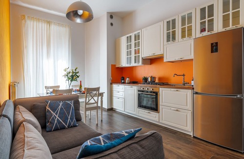 Maggiolina Apartment | 10 minutes by walk from Central Station, Wifi and Netflix