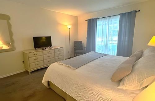 Indian Wells House | 10 Minutes to Disney! Pool Home Large Lot