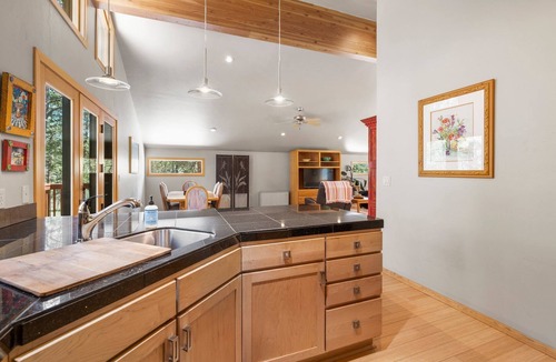 Edgemont Ranch Apartment | 10 Minutes To Downtown, Pet Friendly, Cozy Studio!