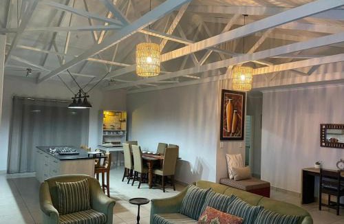 Sedgefield House | 10 on Sysie