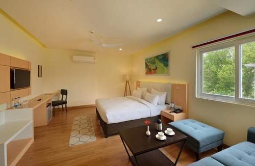 Gorakhpur Hotel | 10 Park Street Hotel & Banquets