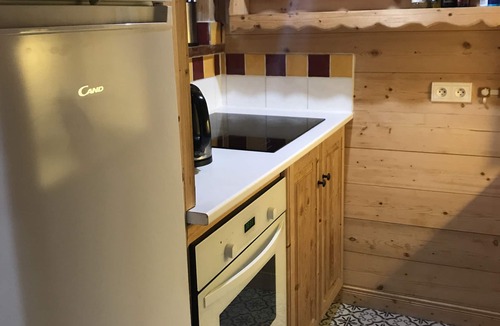 Valmorel Apartment | 10 pers ideal family, resort center, ski in ski out, 50m main slope 🏂⛷️☀️