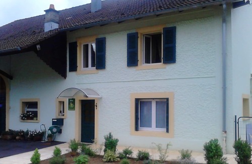Urcerey House | 100 m2 ground floor with pool, terrace and veranda