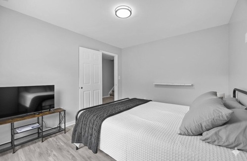 Montgomery Village House | 10014 Forest View Place, Gaithersburg, MD 20886