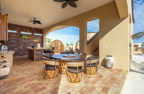 Buenavista House | 100m from Beach - Perfect retreat to relax. Beachfront community - Private Pool
