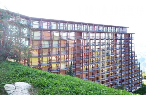 Arc-1800 Apartment | 100m from resort center, 3rd floor, view forest, balcony, tv, 30m², Les Arcs
