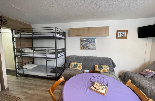 Le Super-Sauze Apartment | 100m from shops, floor -1, view valley, tv, 30m², Sauze - Super Sauze