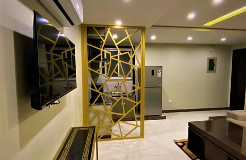 Bahria Town Apartment | 101 - Experience Luxury Living with Modern Amenities