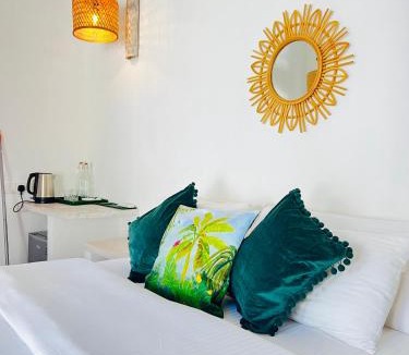 Noonu Atoll Bed & Breakfast | 101 Sosi