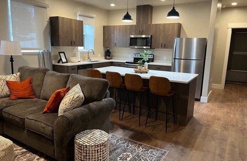 La Grande Apartment | #101- Spacious 2-bedroom apartment in La Grande.