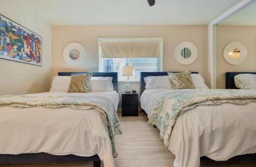 Mission Beach House | 102-Luxury2