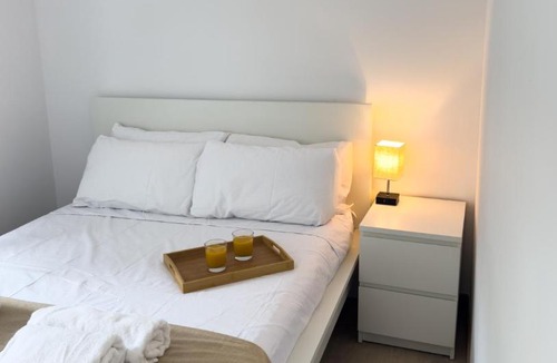 Cambrils Apartment | 103 - Beachside Renovated 1BR apt w private garden