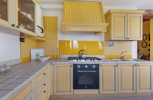 Saint-remy-de-provence House | 103. Fireplace, Villa On The Lake