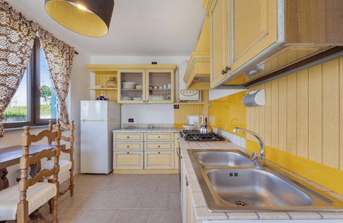 Saint-remy-de-provence House | 103. Fireplace, Villa On The Lake