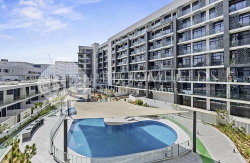 Madinat Zayed Apartment | 106 Bloomfields Executive STU Gate Masdr