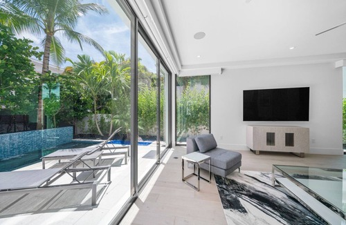 Delray Beach House | 1062 Managed by Brampton Park