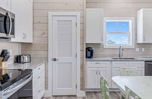Fulton House | 107 Seven Palms, Under The Sea