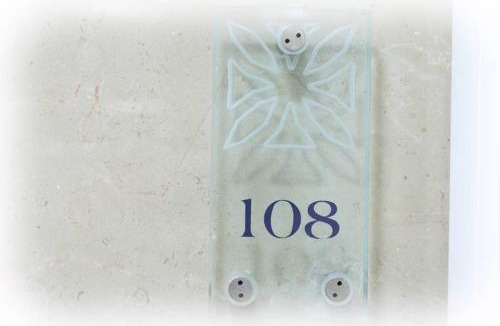Jerusalem City Centre Apartment | 108 - King David Residence - Jerusalem-Rent