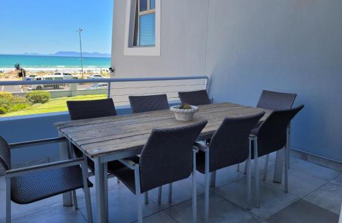 Strand Apartment | 109 da Gama on Beach