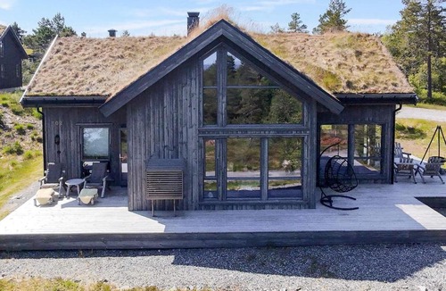 Evje House | 11 person holiday home in Hornnes
