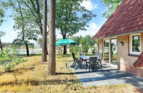 't Loo House | 110 m² Bungalow ∙ 3 bedrooms ∙ 6 guests