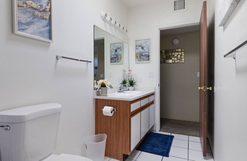 Palo Verde House | 1109-1 Camilla · Ample & Cozy Accommodation with Indoor Fireplace