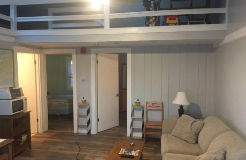 Dennis Port House | 111-5 Glendon Beach Condo