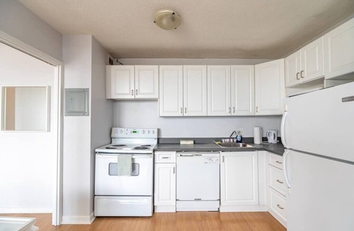 South End Apartment | 111 Bright & Spacious Suite, Patio