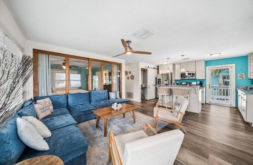 Cocoa Beach Cottage | 111 S Atlantic Ave