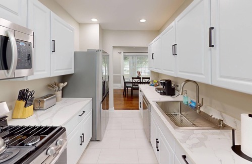 Atlanta Cottage | 1114 Fayetteville Rd SE, Atlanta
