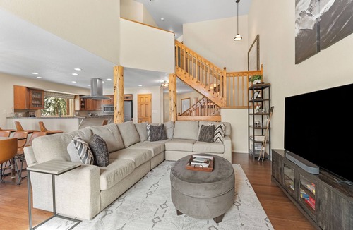 Wildernest House | 113 Burgundy Circle by Summit County Mountain Retreats
