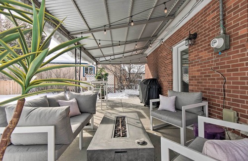 Northglenn House | 12 Mi to Dtwn: Modern Denver Home w/Fire Pit