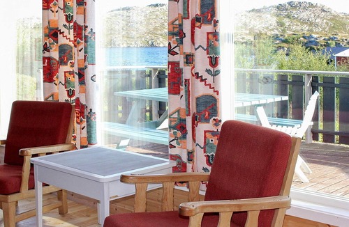Hitra House | 12 person holiday home in Kvenvær