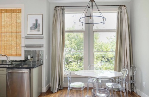 Belmont - Hillsboro House | 12 South Townhouse - Outstanding Location! Uniquely Furnished 2 Bedroom/2 Bath