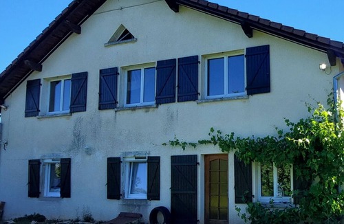 Plancher-Bas Apartment | 120 m² apartment in a quiet location close to Planche des Belles Filles
