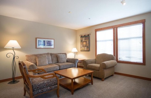 Salt Lake Mountain Resorts Apartment | 1201 - Two Bedroom Standard Eagle Springs West condo
