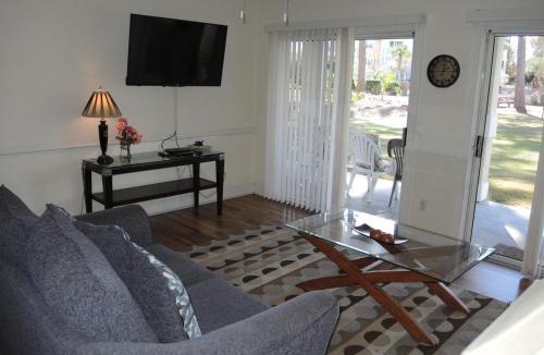 Calabash Apartment | 1202M condo