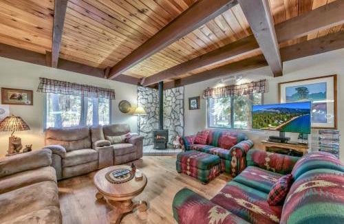 Tahoe Paradise House | 1207S Cabin in the Pines