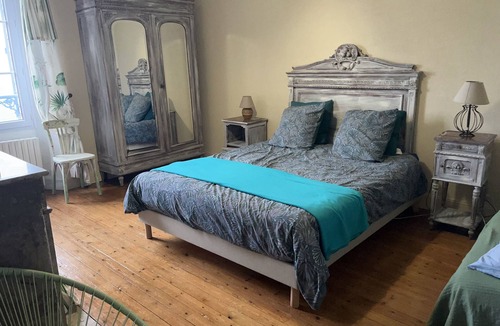 La Chapelle-Fortin House | 120km from Paris, Perche. Heated, covered swimming pool. Ideal for families