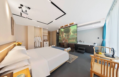 Xiangxi Hotel | 12C Baiyujing Hot Spring Resort Furong