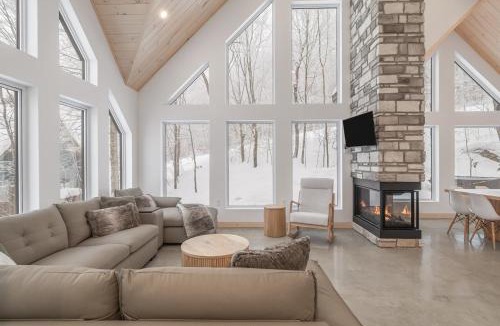 Stoneham House | 13 chemin des Montagnards