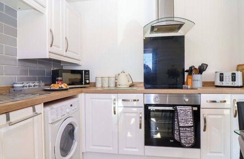 St. Ann's Chapel Cottage | 13 MANORCOMBE BUNGALOWS, pet friendly, with pool in Gunnislake