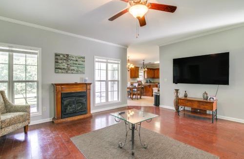 Independence House | ~ 13 Mi to Ole Miss: Private Family-Friendly Home!