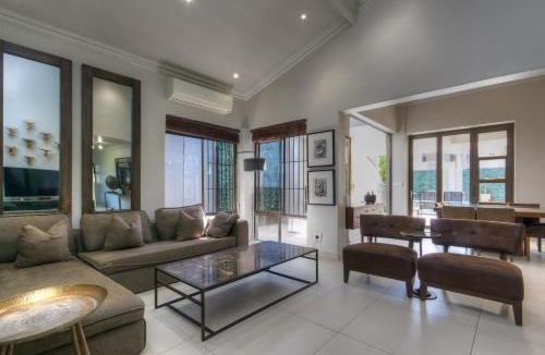 Sandown Villa | 13 Sandown Valley, Sandton