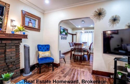 The Pocket House | 132 chatham ave