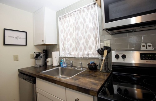 Pinehurst Condo | 136 Lakeview - 2 bed/2 bath condo with access to the community pool!