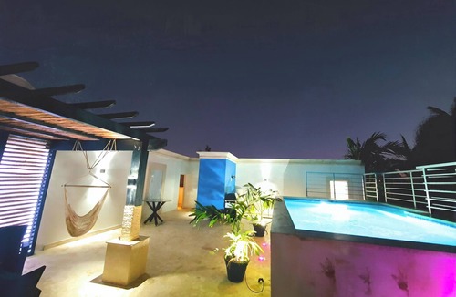 El Cortecito Condo | 13BR Spacious Multi-Unit Retreat with Rooftop Plunge Pool - Walk to Beach +Bonus