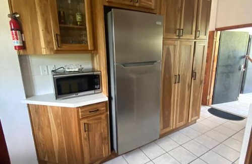Dangriga Apartment | 14 Cedar B Upstairs